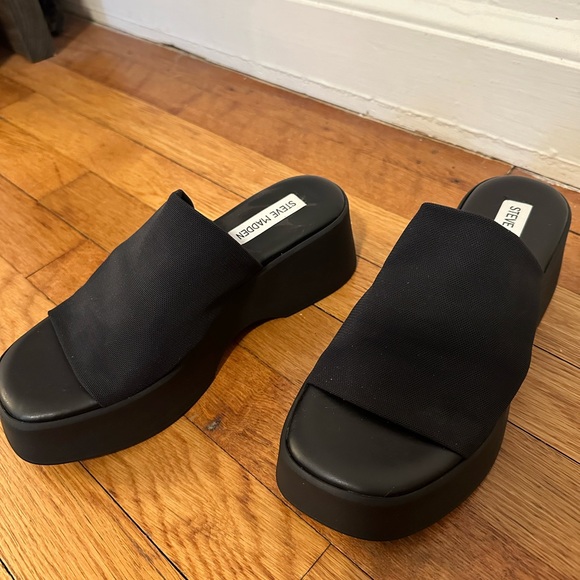 Steve Madden slinky shoes - Picture 9 of 10